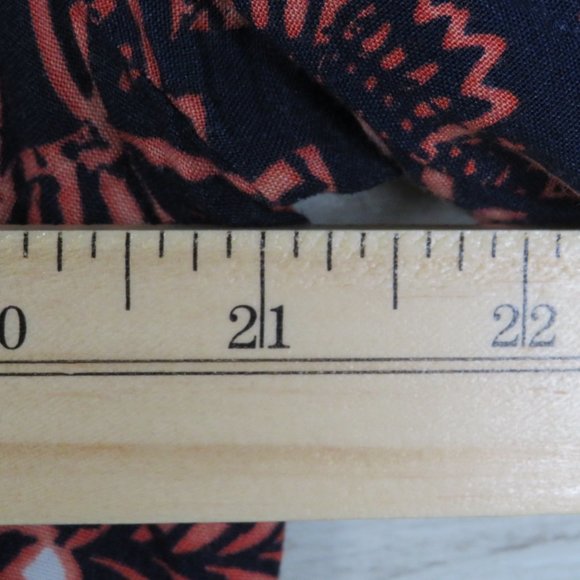 Gloria Vanderbilt* Women's Flared Long Sleeve V-Neck Blouse Medium Black/Orange - Picture 5 of 7